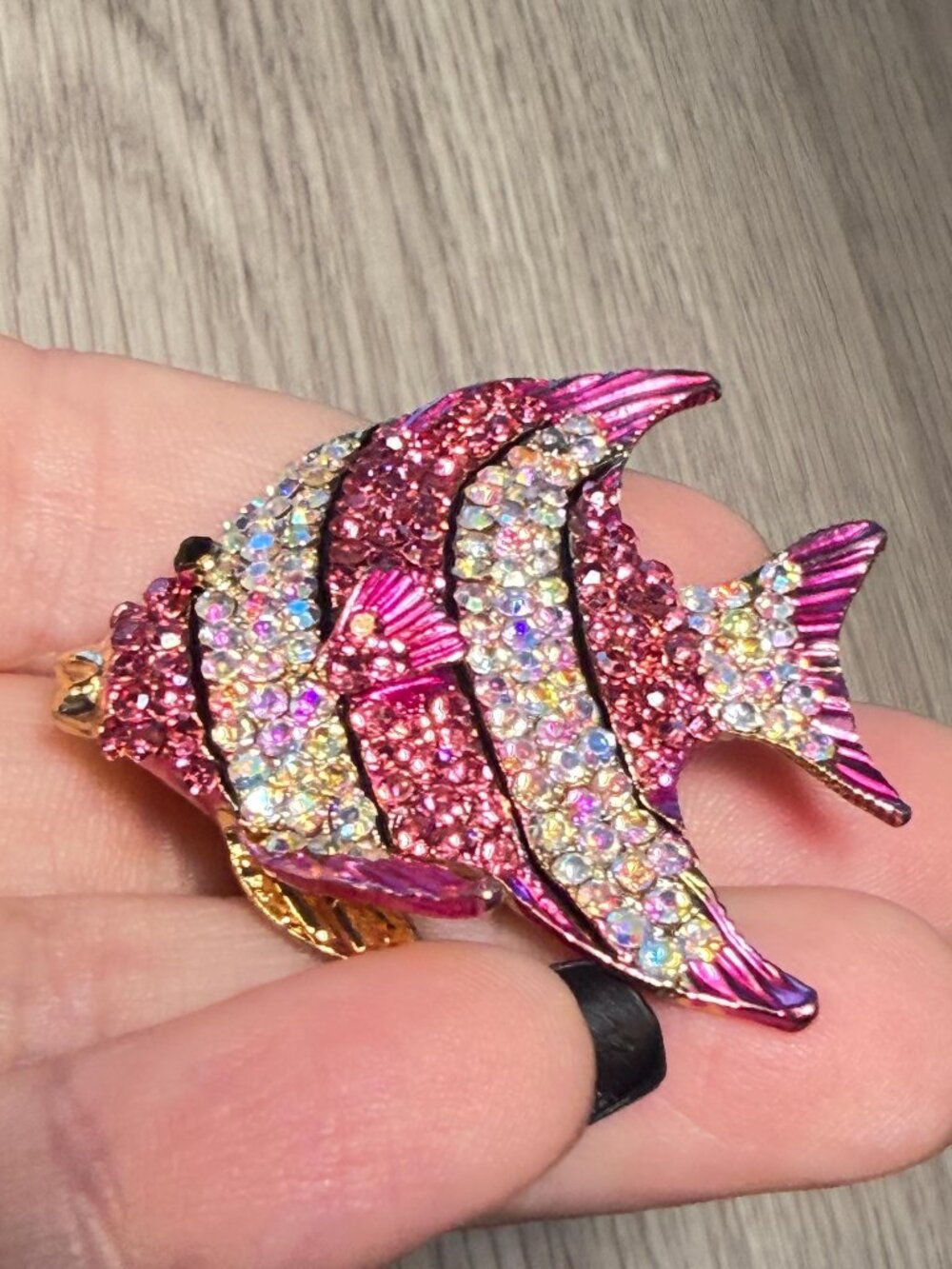 Angelfish Brooch Pink AB Rhinestones Tropical Fish 1.75 inches - Picture 3 of 7